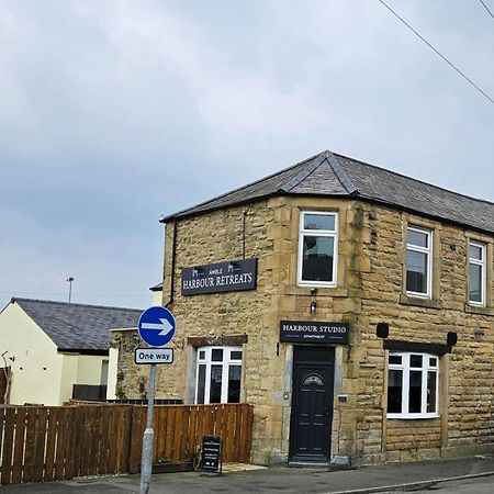 Amble Harbour Retreats Hotel ภายนอก รูปภาพ