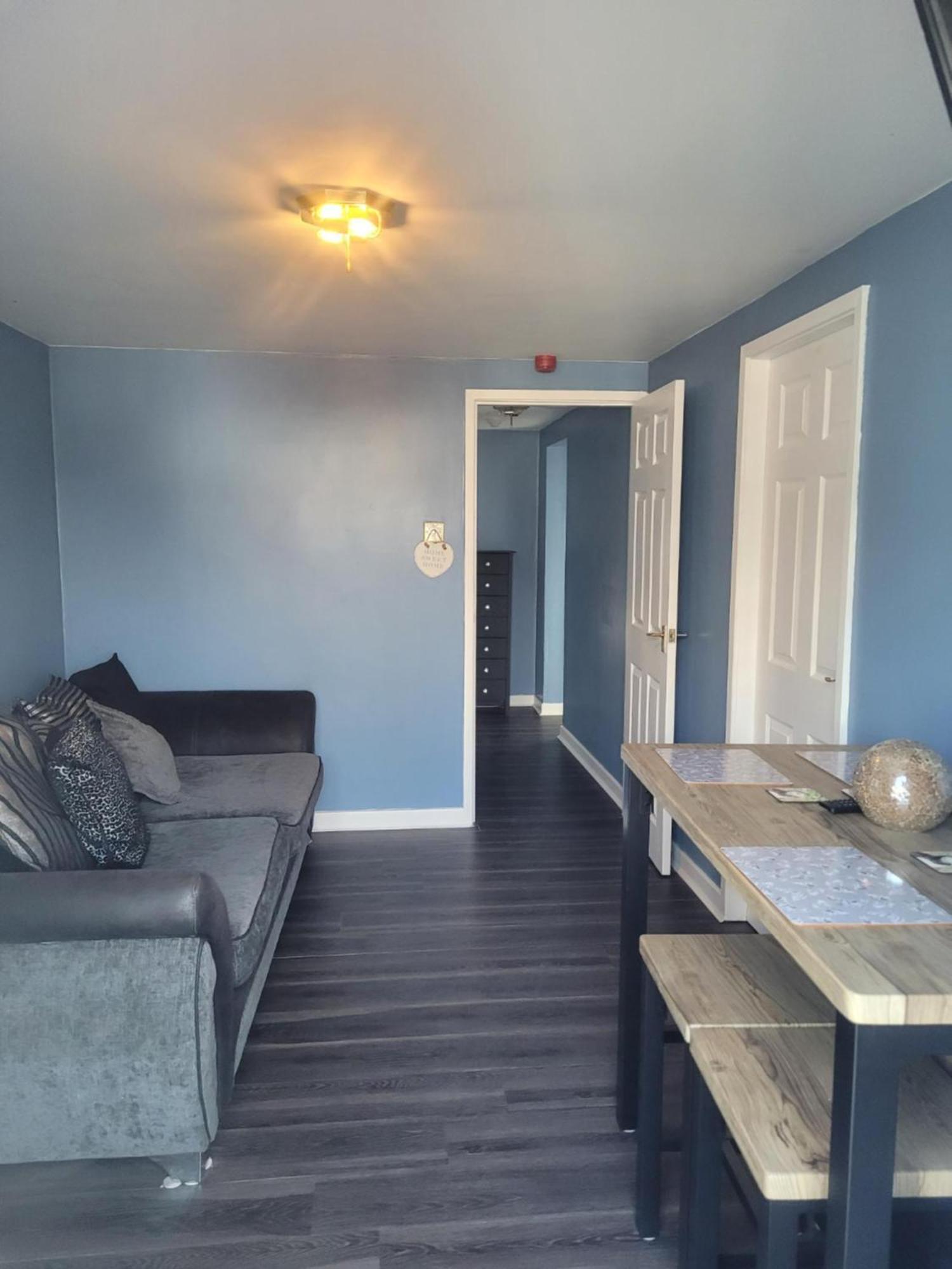 Amble Harbour Retreats Hotel ภายนอก รูปภาพ