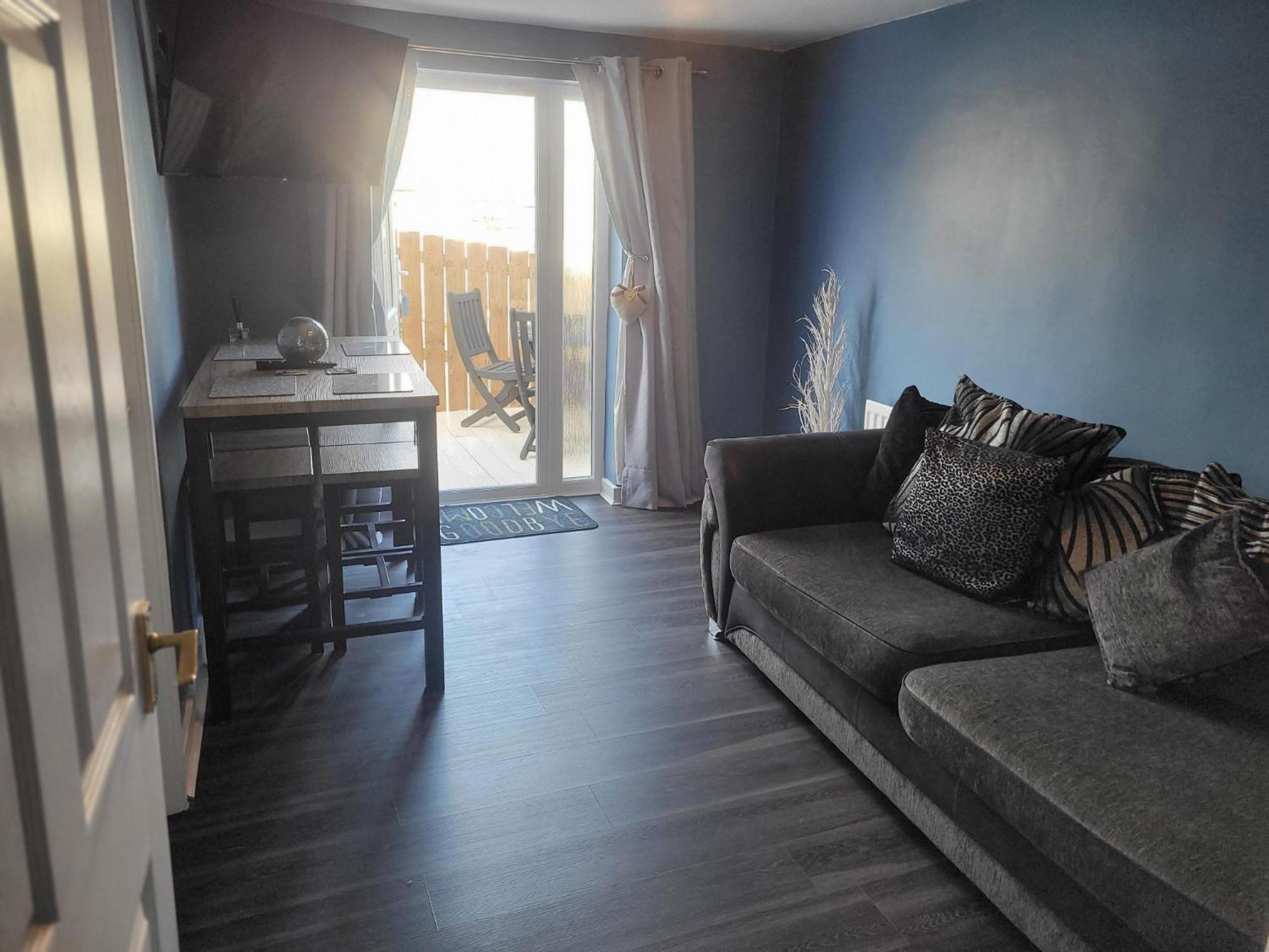 Amble Harbour Retreats Hotel ภายนอก รูปภาพ